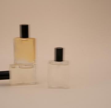 Atelier Parfum Paris : L’Art de la Création Sur-Mesure et de la Haute Parfumerie