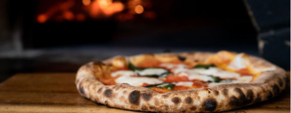 LA MEILLEURE PIZZERIA EST À PARIS