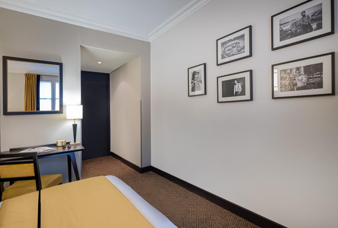 Le Marquis Paris - Zimmer